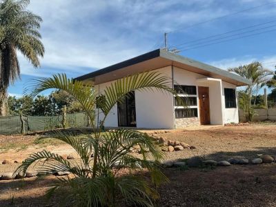 Casita ASH – Two-Bedroom Apartment